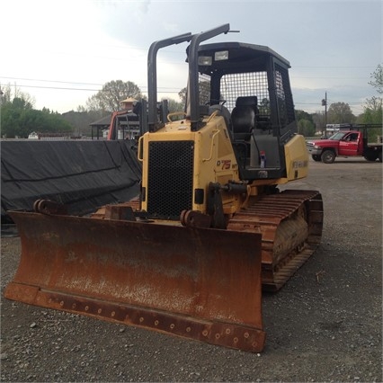 Dozers/tracks New Holland D75