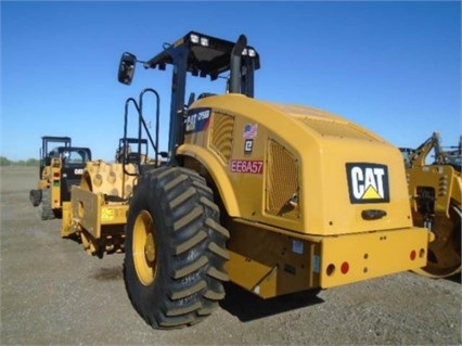 Compactadoras Suelos Y Rellenos Caterpillar CP56