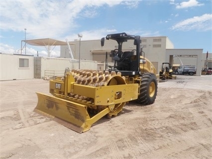 Compactadoras Suelos Y Rellenos Caterpillar CP56 en venta, usada Ref.: 1466108404837955 No. 3