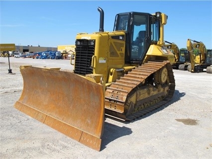 Dozers/tracks Caterpillar D6N