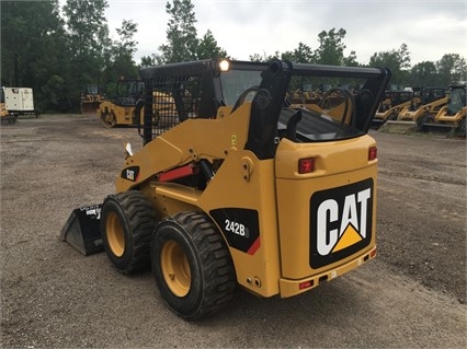 Minicargadores Caterpillar 242B usada en buen estado Ref.: 1466555658827256 No. 3