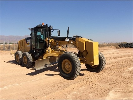 Motoconformadoras Caterpillar 140M de medio uso en venta Ref.: 1466719997714518 No. 2