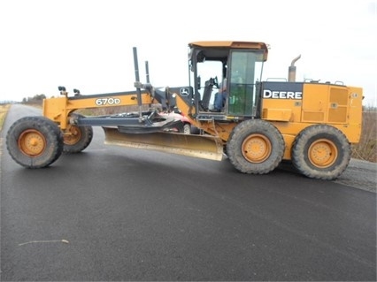 Motor Graders Deere 670D