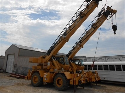 Gruas Grove RT528 C seminueva en venta Ref.: 1467750116394738 No. 2