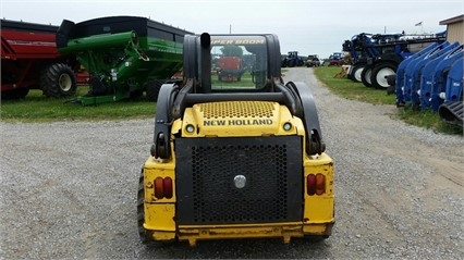 Minicargadores New Holland L218 usada en buen estado Ref.: 1467910255260176 No. 4