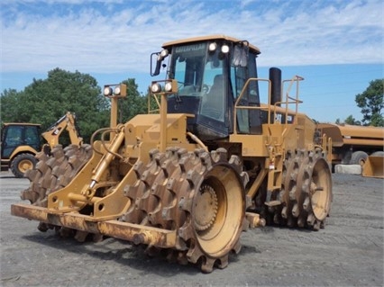 Compactadoras Suelos Y Rellenos Caterpillar 825H