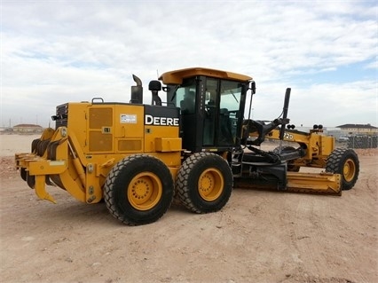 Motoconformadoras Deere 772D de medio uso en venta Ref.: 1469052741162550 No. 3