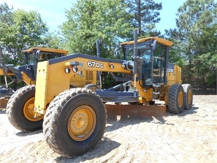 Motoconformadoras Deere 670G de segunda mano en venta Ref.: 1470071455068164 No. 2