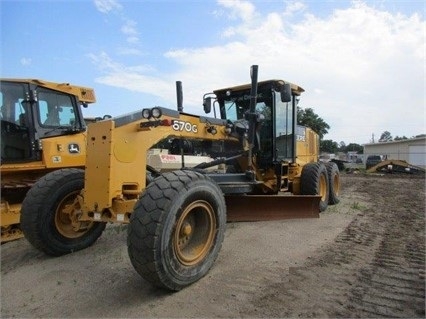 Motoconformadoras Deere 670G