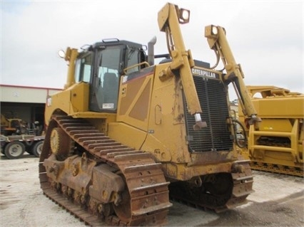 Dozers/tracks Caterpillar D8T