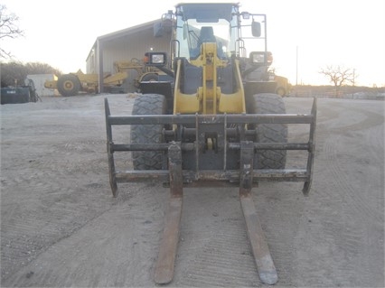 Cargadoras Sobre Ruedas Komatsu WA270 seminueva en venta Ref.: 1470251410077293 No. 4