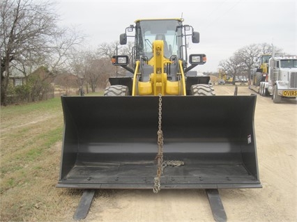 Cargadoras Sobre Ruedas Komatsu WA270 en optimas condiciones Ref.: 1470251647390947 No. 2