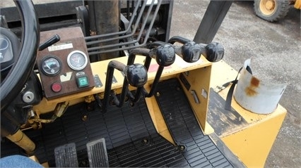 Montacargas Caterpillar DP150 usada a la venta Ref.: 1470846769692291 No. 2