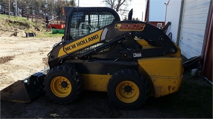 Minicargadores New Holland L225