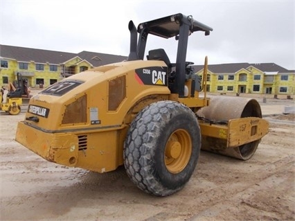 Compactadora Vibratoria Caterpillar CS56 de segunda mano en venta Ref.: 1471454193287486 No. 4