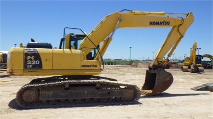 Excavadoras Hidraulicas Komatsu PC220 de importacion a la venta Ref.: 1471545451423439 No. 2