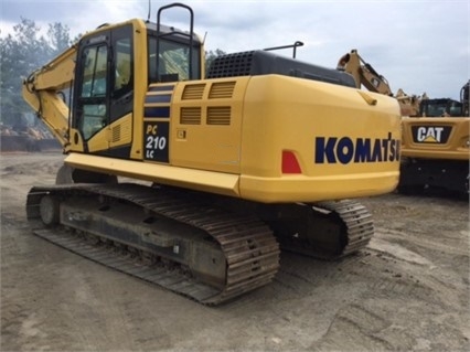 Excavadoras Hidraulicas Komatsu PC210 L de medio uso en venta Ref.: 1471557563039937 No. 3