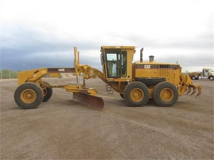 Motoconformadoras Caterpillar 140H seminueva en venta Ref.: 1472149065481763 No. 2