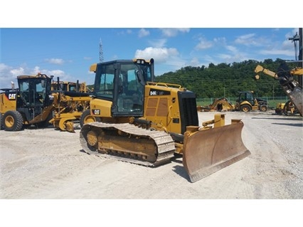 Dozers/tracks Caterpillar D4K