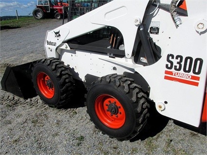 Minicargadores Bobcat S300 usada de importacion Ref.: 1472506912206138 No. 2