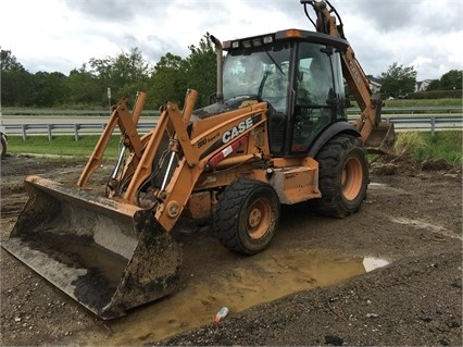 Backhoe Loaders Case 590SM