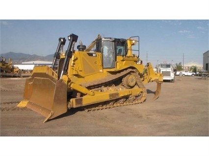 Dozers/tracks Caterpillar D8T