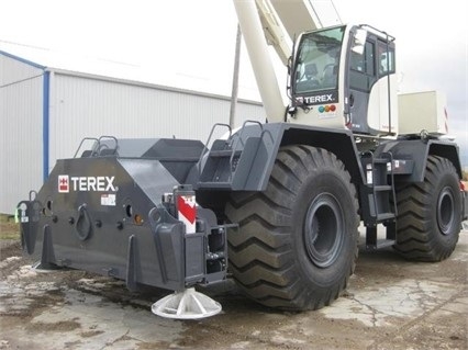 Cranes Terex RT670