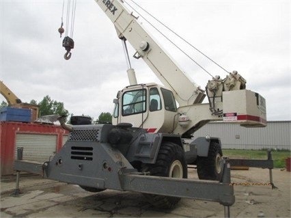 Cranes Terex RT555