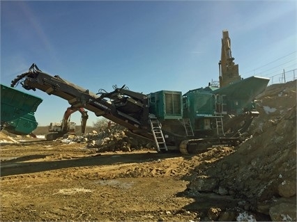 Crushing Machines Powerscreen PREMIERTRAK 400