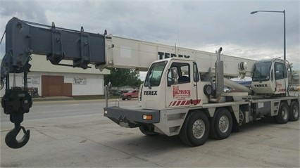 Cranes Terex T560