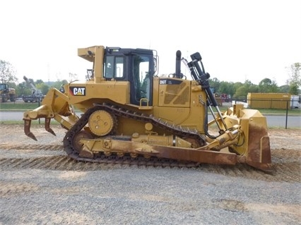 Dozers/tracks Caterpillar D6T