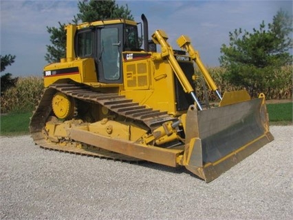 Dozers/tracks Caterpillar D6R