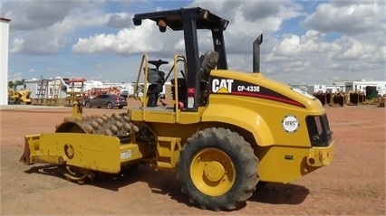 Vibratory Compactors Caterpillar CP-433E