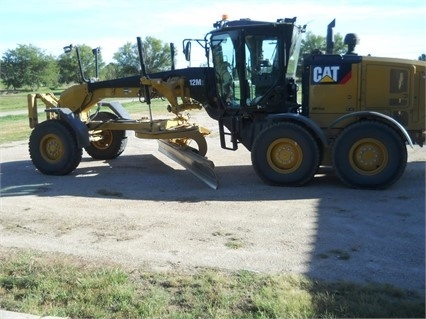 Motoconformadoras Caterpillar 12M2 de medio uso en venta Ref.: 1476385596026273 No. 2