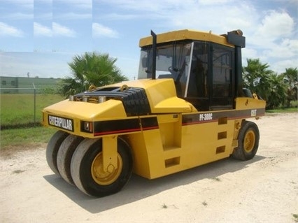 Compactadora Con Llantas Caterpillar PF300B