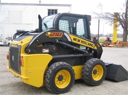 Minicargadores New Holland L218 seminueva en venta Ref.: 1476729133279224 No. 4