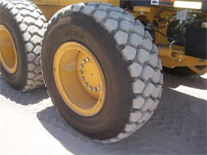 Motoconformadoras Deere 872G usada a buen precio Ref.: 1477513600725892 No. 2