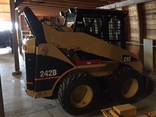 Miniloaders Caterpillar 242B