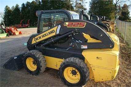 Minicargadores New Holland L225 importada de segunda mano Ref.: 1478891270378985 No. 4