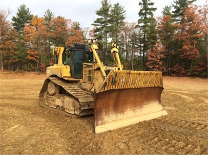 Tractores Sobre Orugas Caterpillar D6T de segunda mano en venta Ref.: 1479244094152843 No. 2