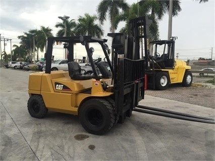 Montacargas Caterpillar DP40K