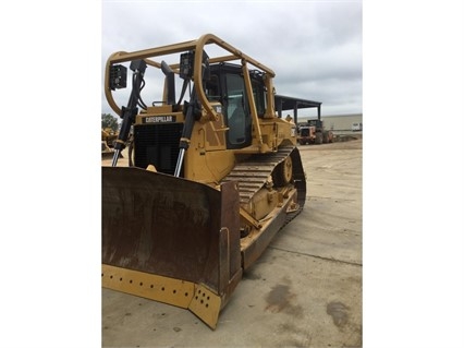 Dozers/tracks Caterpillar D6T