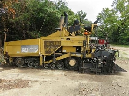 Pavers Caterpillar AP-1055D