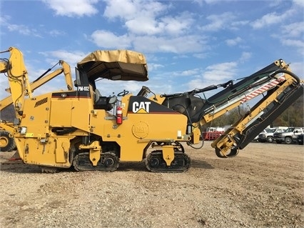 Recicladoras Caterpillar PM-102