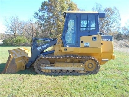 Cargadoras Sobre Orugas Deere 605C de medio uso en venta Ref.: 1480442357907763 No. 3