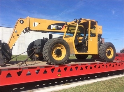 Telehandler Caterpillar TL943