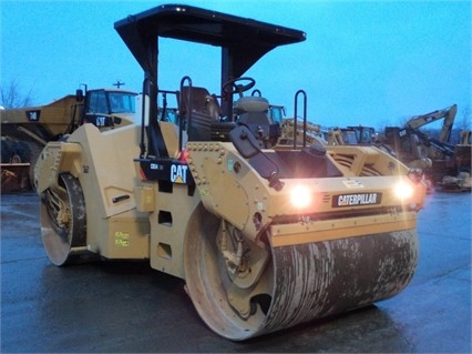 Compactadora Vibratoria Caterpillar CB54