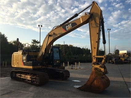 Hydraulic Excavator Caterpillar 320EL