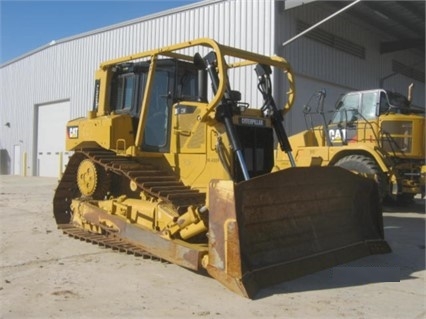 Dozers/tracks Caterpillar D6T