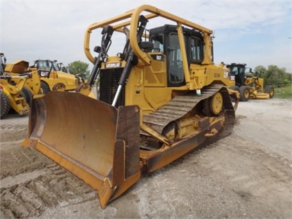 Dozers/tracks Caterpillar D6T